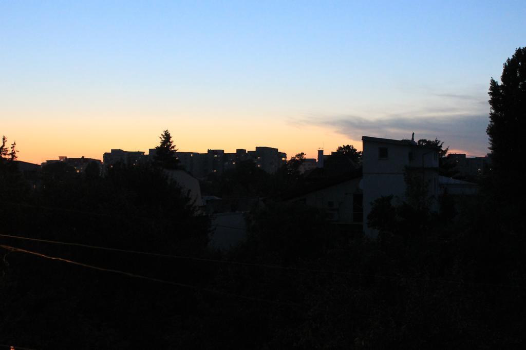 News Apartment Bucarest Exterior foto